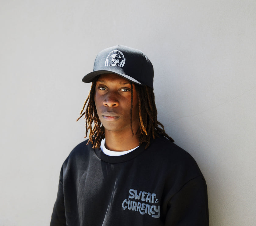 Sweat Currency Black Crewneck